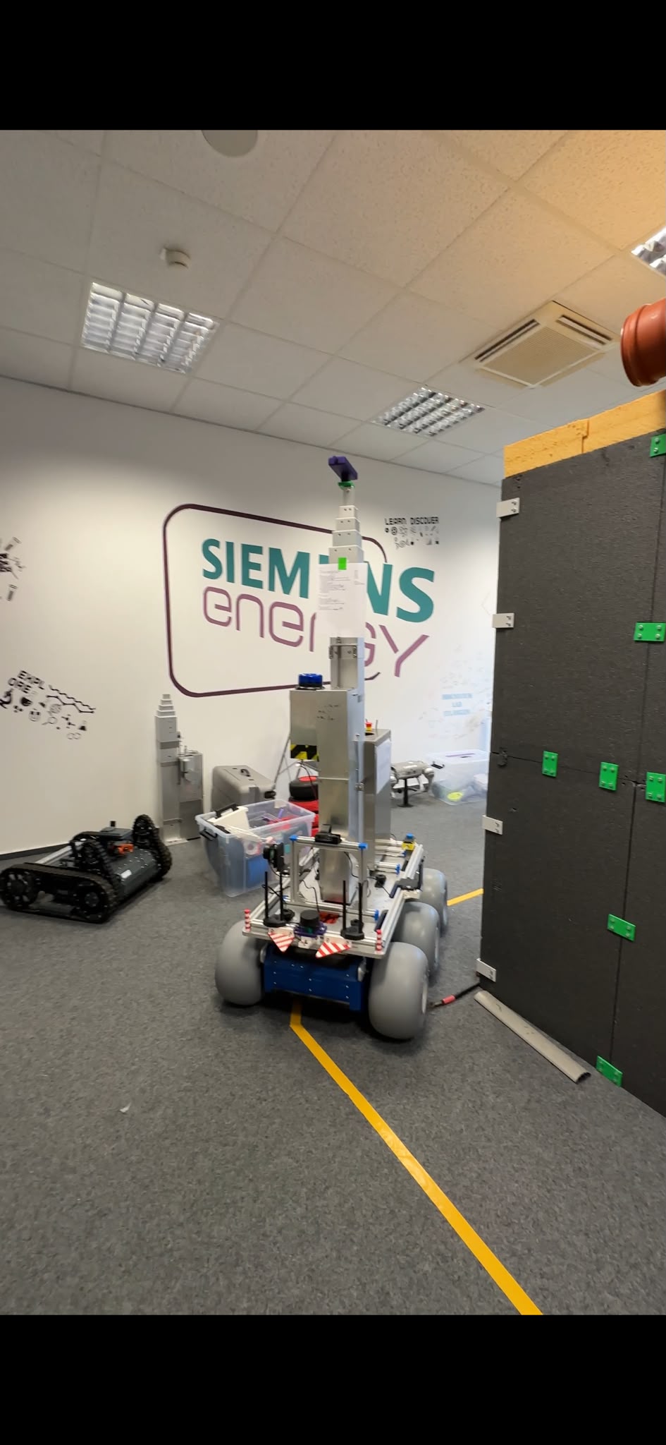 The Sound-Buddy measurement robot at Siemens Energy